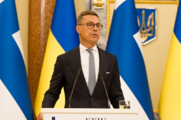 Stubb: Bölgesel örgütler küresel sistemde daha büyük rol üstlenebilir<