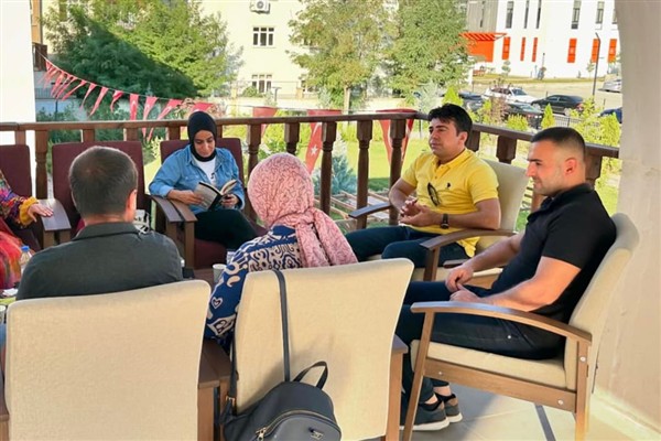 Siirt Kitap Kulübü'nden kentlerin tarihine ilişkin etkinlik