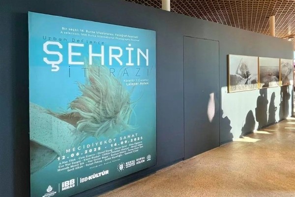 Bursa Uluslararası Fotoğraf Festivali’ndeki eserler, İstanbul'da