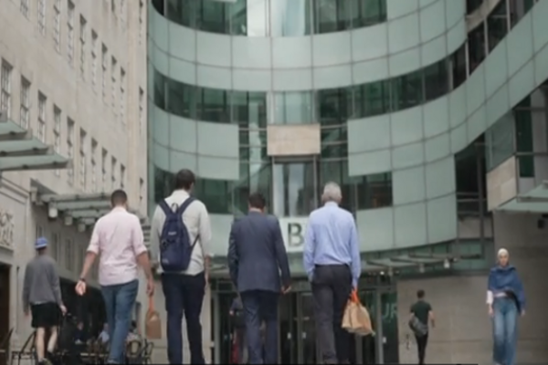 Trump, BBC'ye karşı yasal işlem başlatacak<