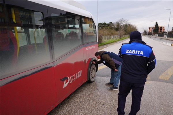 Düzce'de kış lastiği denetimleri yapıldı