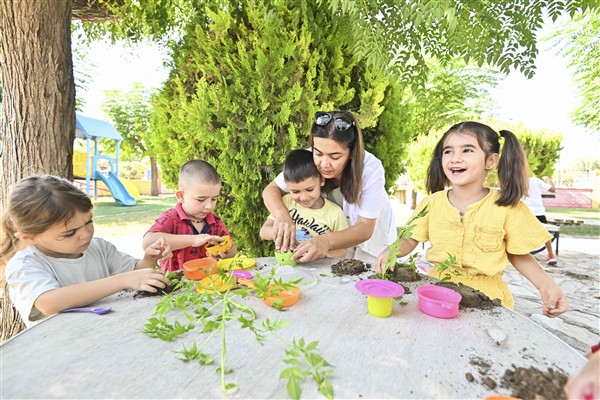 Muratpaşa'nın kreşlerinde yeni eğitim-öğretim dönemi başladı<