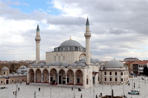 Belediye başkanlarından Mevlid Kandili mesajı