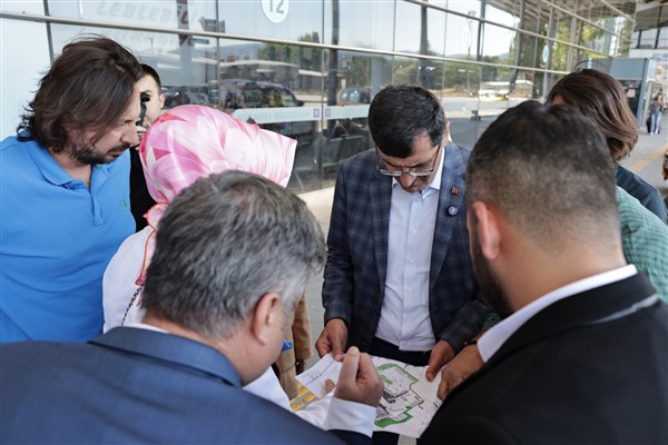 Başkan Kahveci, Kütahya Şehirler Arası Otobüs Terminali’ni inceledi<