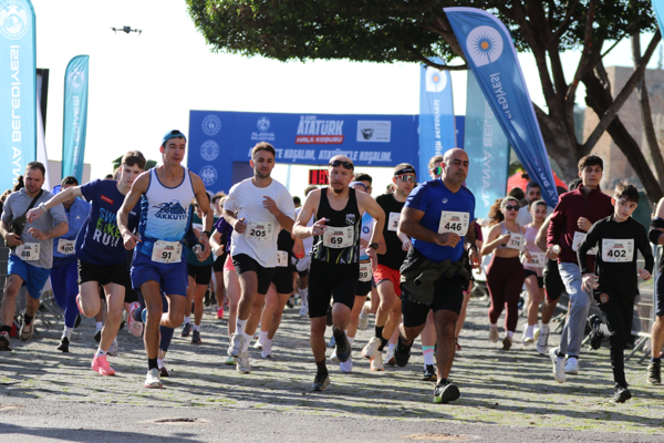 Alanya Atatürk Halk Koşusu düzenlendi