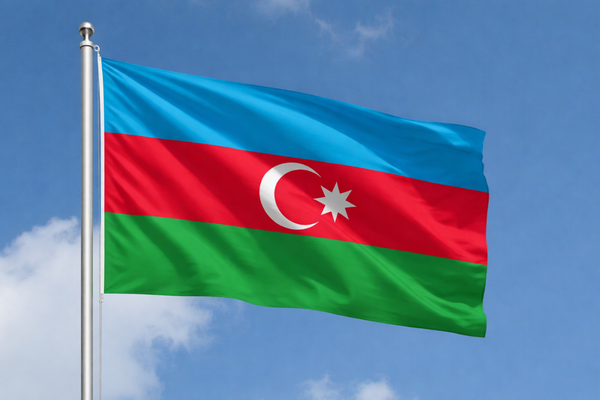 Azerbaycan Savunma Bakanı Hasanov, Türkiye'deki mezuniyet törenine katıldı<