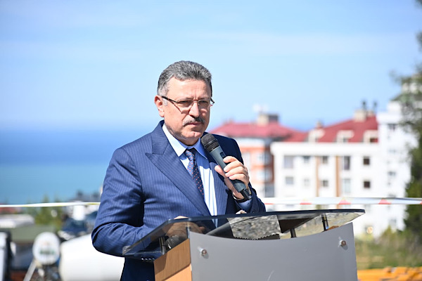 Başkan Genç, Kanuni Mahallesi Camii’nin temel atma törenine katıldı<
