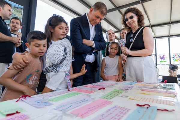 Başkan Tugay: Çok işimiz var ama adım adım hepsini halledeceğiz<