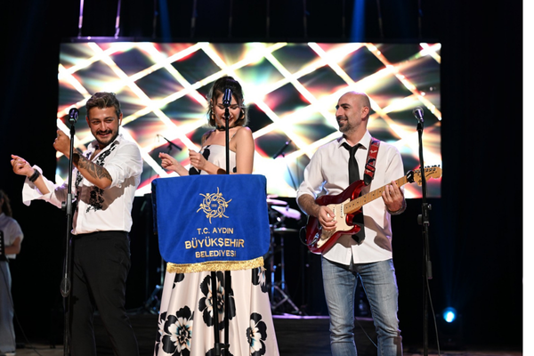 Aydın'da yaz konserleri sürüyor