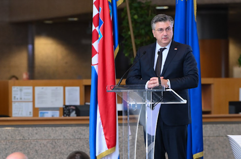 Plenkovic: Gospic’teki atıklar en kısa sürede kaldırılacak<