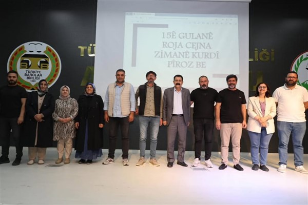Ağrı’da Kürt Dili Bayramı kutlandı<