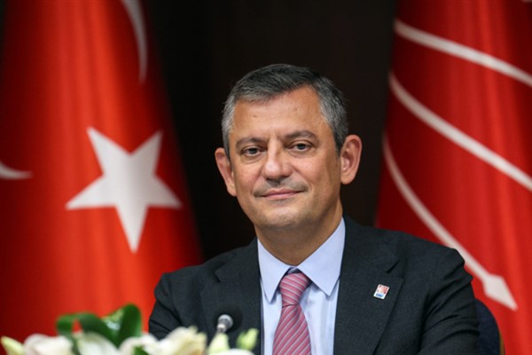 CHP Genel Başkanı Özel, Aliya İzzetbegoviç’i andı 