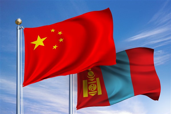 Wang Yi’den Moğolistan’a resmi ziyaret<