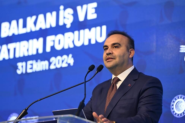 Bakan Kacır: Sanayicilerimiz güçlü üretimi sürdürüyor