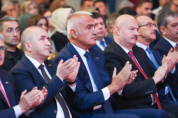 Ersoy: Yalnızca görülecek mekanlar değil, yaşanacak hikayeler sunmamız gerekiyor<