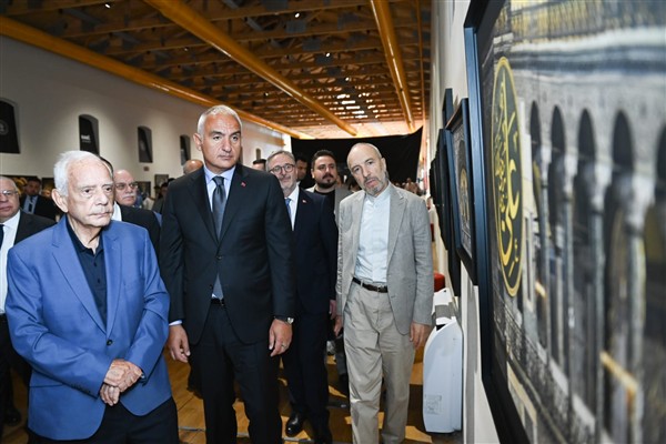 Bakan Ersoy: Herkes bilsin ki Fatih’in emaneti emin ellerdedir<