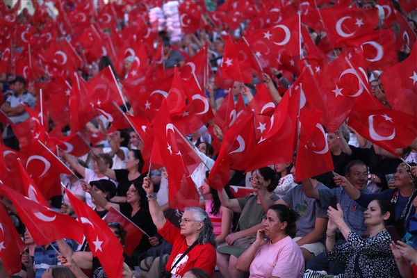 Yenimahalle’de Zafer Bayramı coşkusu<