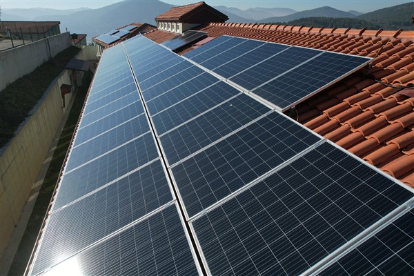 Geçici Hayvan Bakımevi güneş panelleri ile 305 bin TL elektrik üretti<