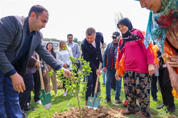 Buca Belediyesi’nden arıcılığa destek 