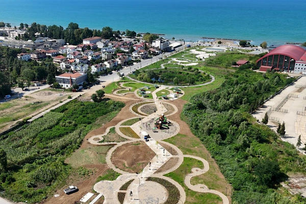 Ordu’da beton alan parka dönüştü