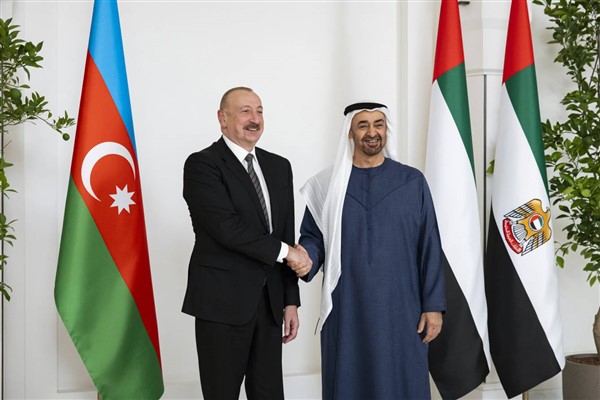 Azerbaycan ile BAE arasında ekonomik ortaklık anlaşması imzalandı<