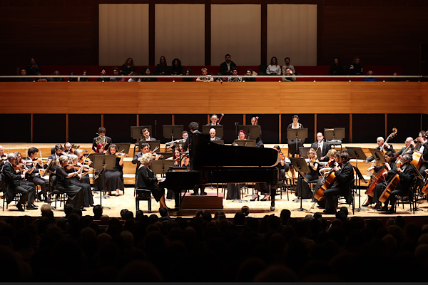 İzmir’de İsmet İnönü, konserlerle anıldı