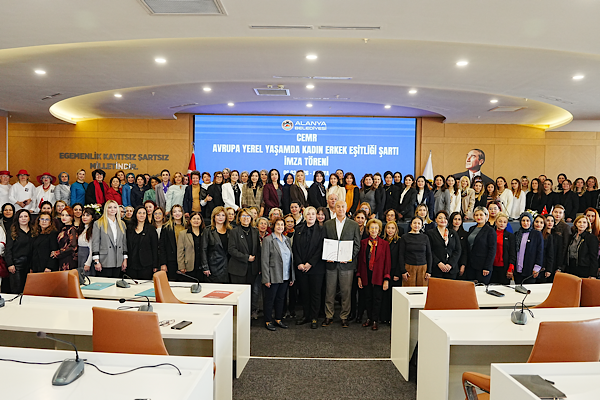 Alanya'da Kadın-Erkek Eşitliği Şartı imzalandı