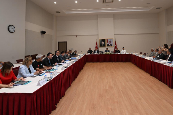 Kocaeli Valiliği'nde Genişletilmiş İl Güvenlik ve Asayiş Koordinasyon Kurulu toplandı