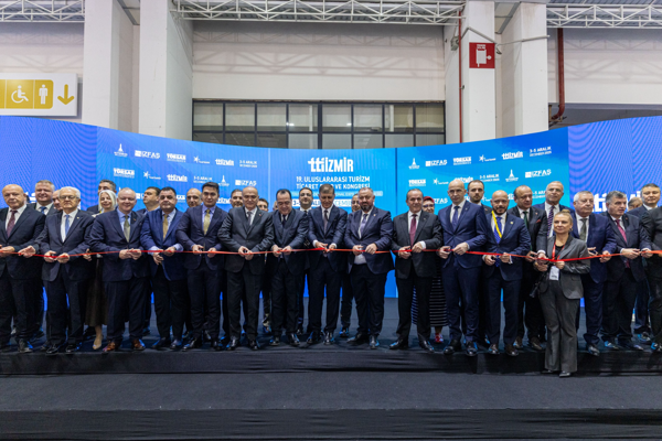 Dünya turizm profesyonelleri İzmir’de buluştu<
