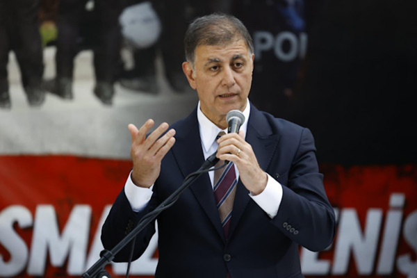 Tugay: Buca metrosu planlandığı şekilde ilerliyor<