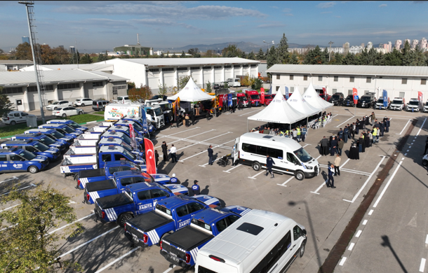 Büyükşehir, araç filosuna 50 yeni araç ekledi