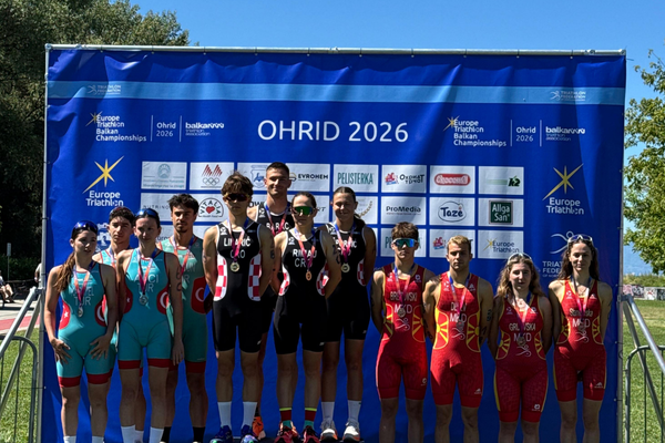 İzmirli sporcular Balkanlar’da gümüş madalya kazandı<