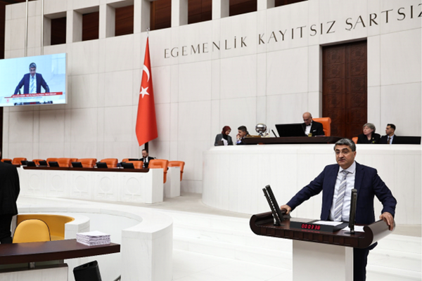 Ekmen: Çiftçimizin hak ettiği değeri görmesi gerekiyor<
