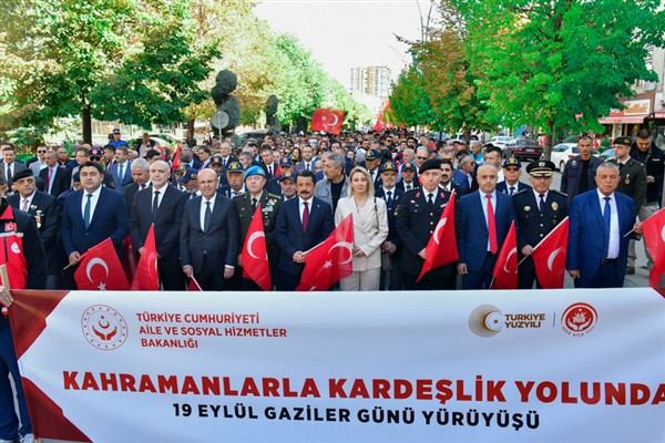 Kırşehir’de Gaziler Günü kutlandı<