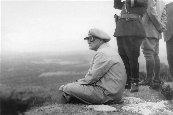 “Karanlıkta Akan Bir Yıldız: Mustafa Kemal Atatürk” sergisi Müze Gazhane’de