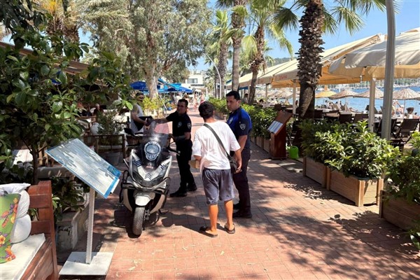 Bodrum zabıtasından, dilenci ve seyyar satıcılara denetim<