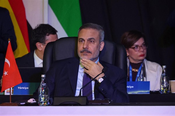  Fidan, Libya Ulusal Ordusu Genel Komutan Yardımcısı Hafter ile görüştü