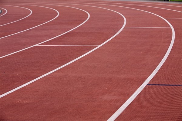 Atletizmde bayrak takımından bronz madalya<