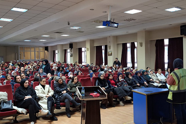 Çorum’da kamu personeline iş sağlığı ve güvenliği eğitimi verildi<