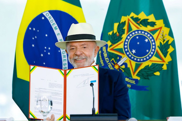 Lula: Bilim ve inovasyona yatırım, Brezilya'nın geleceğine yatırımdır<