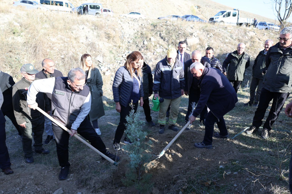 Mamak’ta Şehit Bayram Eren Arslan’ın adı yaşatılacak<
