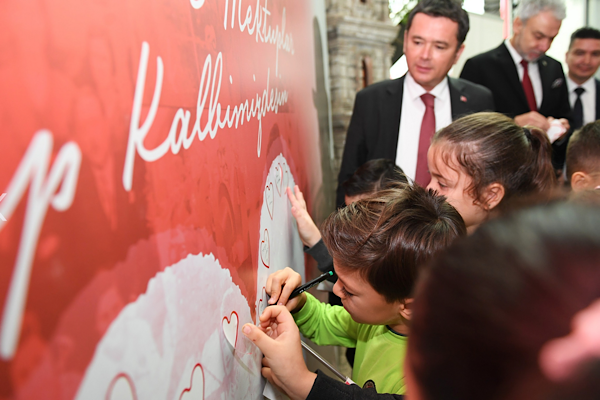 Osmangazili çocuklardan Atatürk'e mektup<