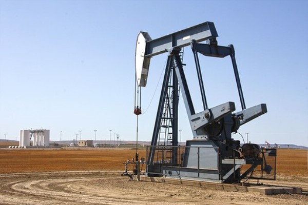 Ziraat Yatırım: Brent petrol, son dört yılın en düşük seviyelerinde işlem görüyor<