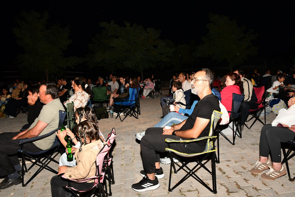 Gece gözlem etkinlikleri Seyitgazi'de başladı<