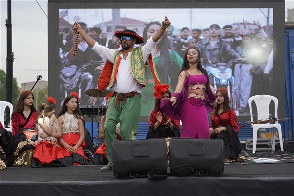 Hıdırağa'da baharın gelişi kutlandı<