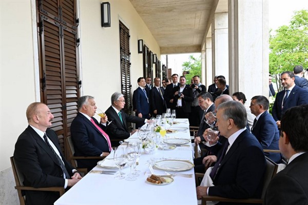  Türk Devletleri Teşkilatı liderleri onuruna resmi öğle yemeği düzenlendi<