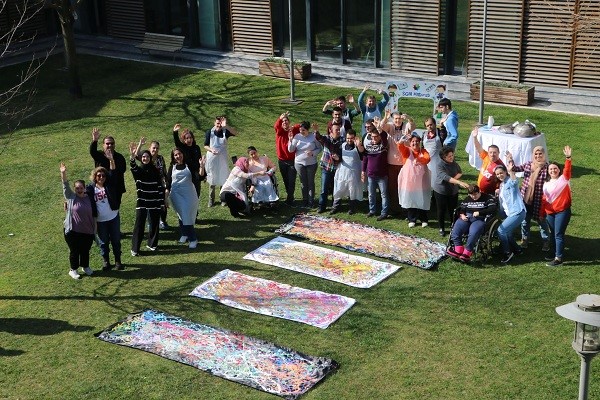 Sakarya Büyükşehir, özel çocuklar için Dünya Ressamlar Günü’nde etkinlik düzenledi