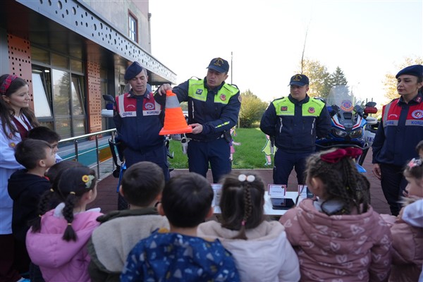 Düzce'de çocuklara yönelik çeşitli etkinlikler düzenlendi