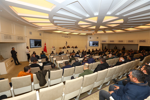 Gaziantep'te yapılacak sebze hali için istişare toplantısı gerçekleştirildi