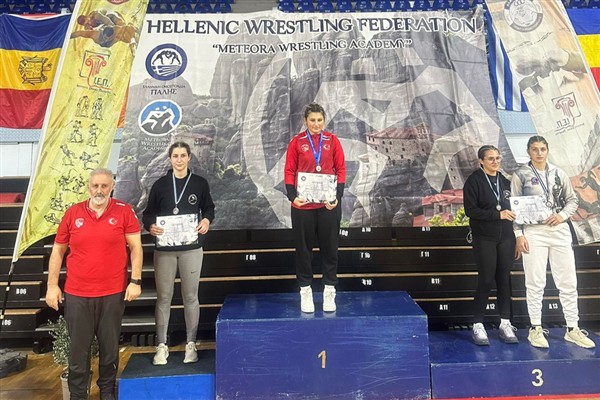 ÇBSK güreşçisi Kobal’dan altın madalya<